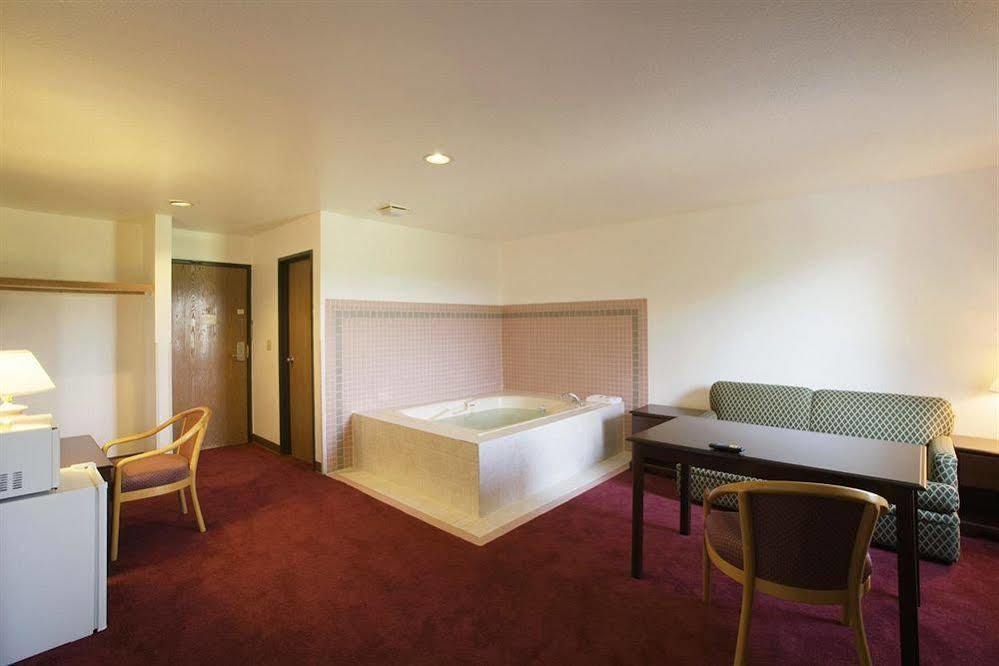 เบย์มอนต์ บาย วินด์แฮม ฮอลแลนด์ Hotel ภายนอก รูปภาพ